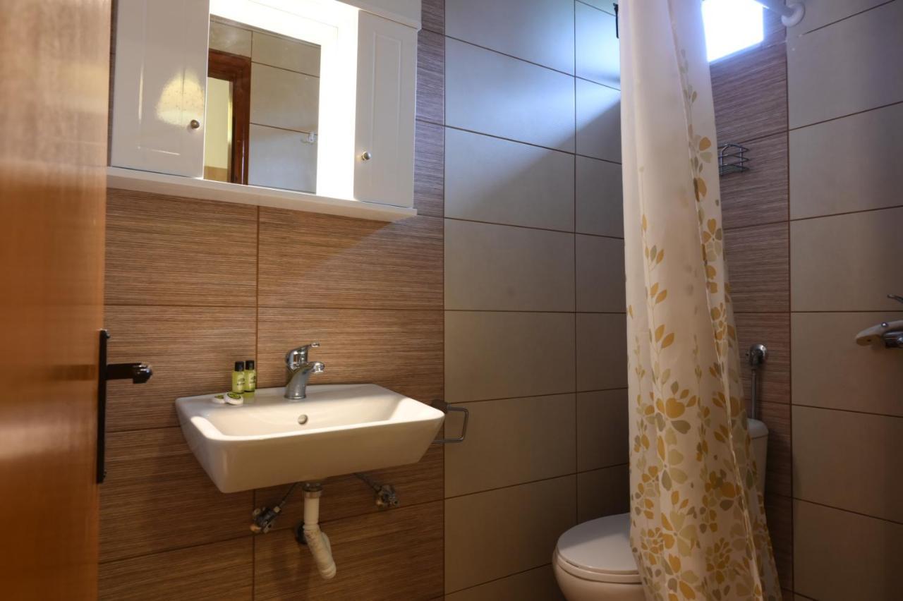 Hotel Geromichalos Паралия-Скотинас Экстерьер фото